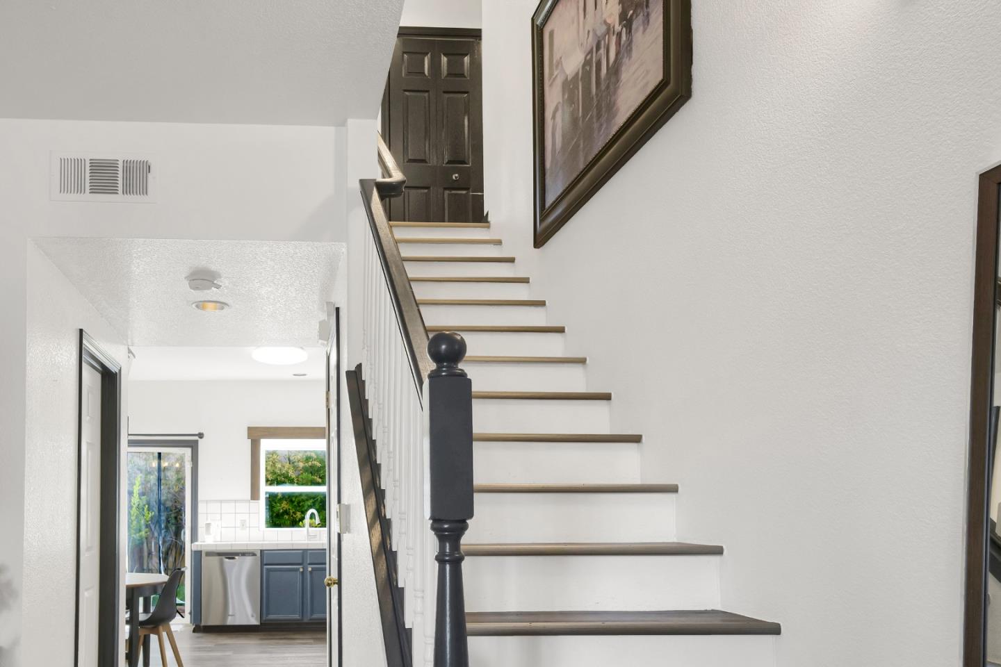 Detail Gallery Image 19 of 46 For 2808 Quest Ct, San Jose,  CA 95148 - 3 Beds | 2/1 Baths