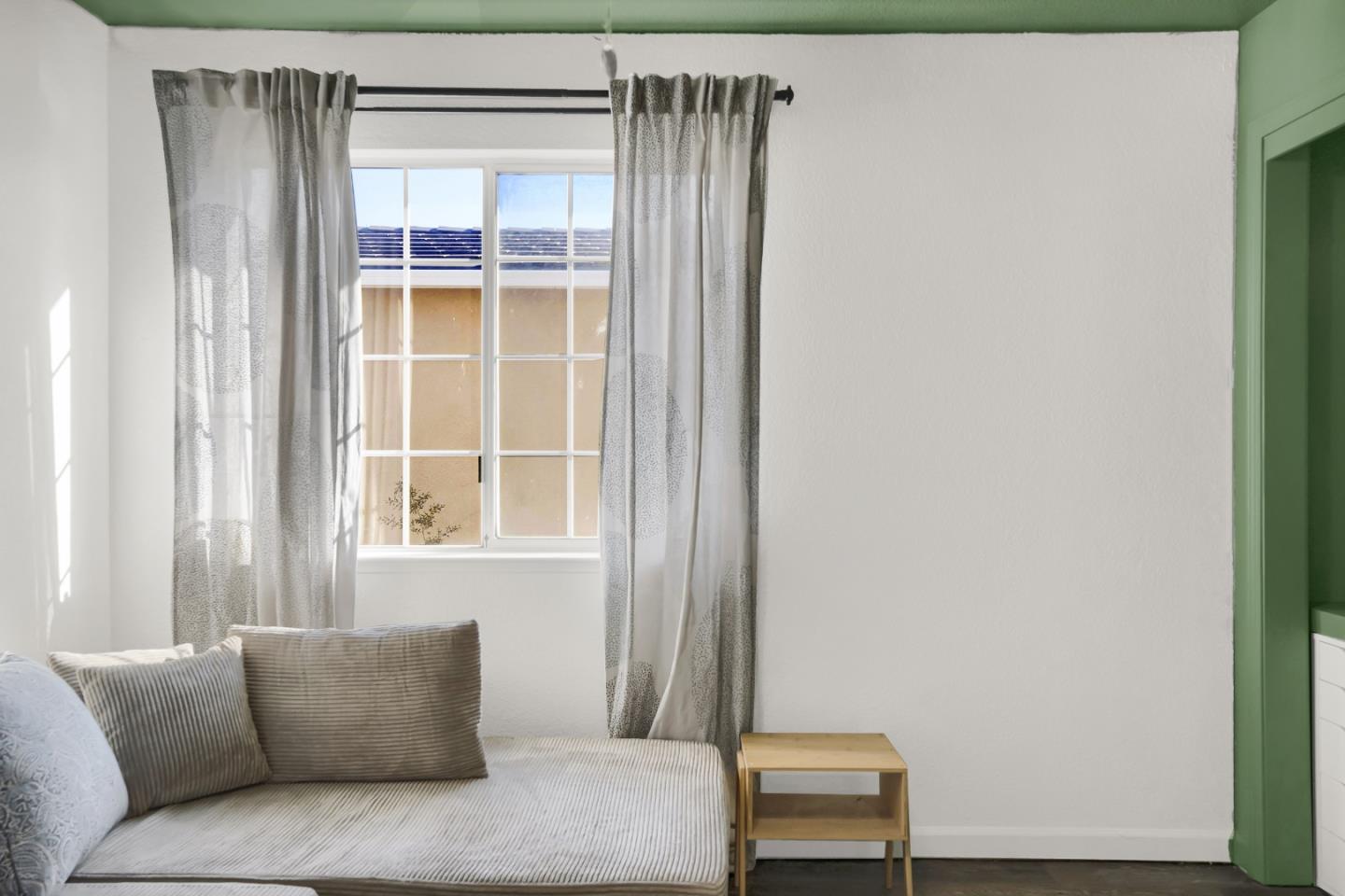 Detail Gallery Image 22 of 46 For 2808 Quest Ct, San Jose,  CA 95148 - 3 Beds | 2/1 Baths