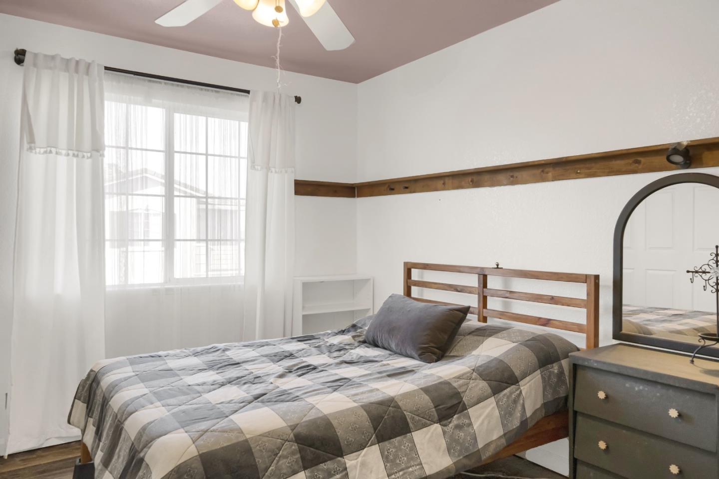 Detail Gallery Image 25 of 46 For 2808 Quest Ct, San Jose,  CA 95148 - 3 Beds | 2/1 Baths