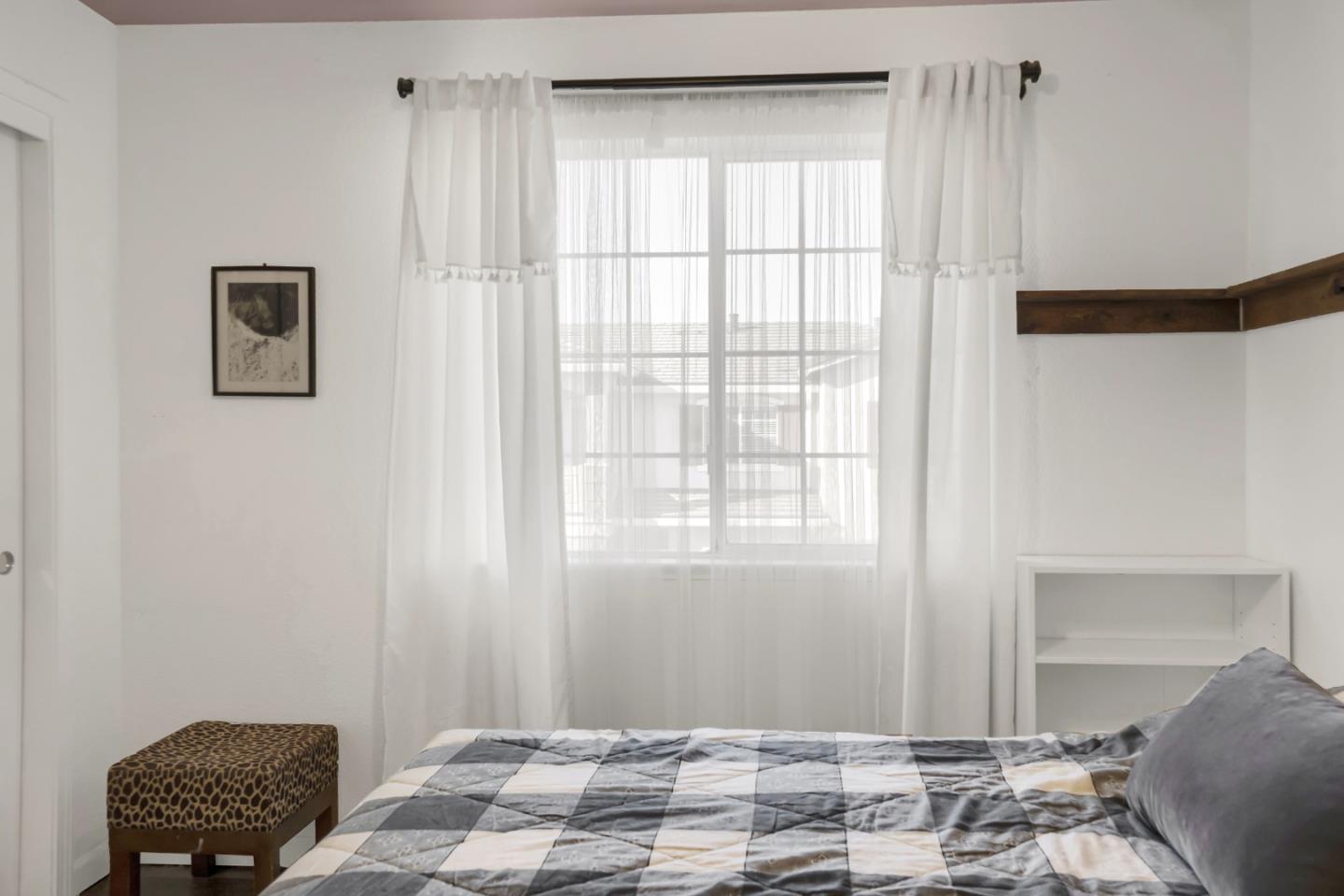 Detail Gallery Image 26 of 46 For 2808 Quest Ct, San Jose,  CA 95148 - 3 Beds | 2/1 Baths