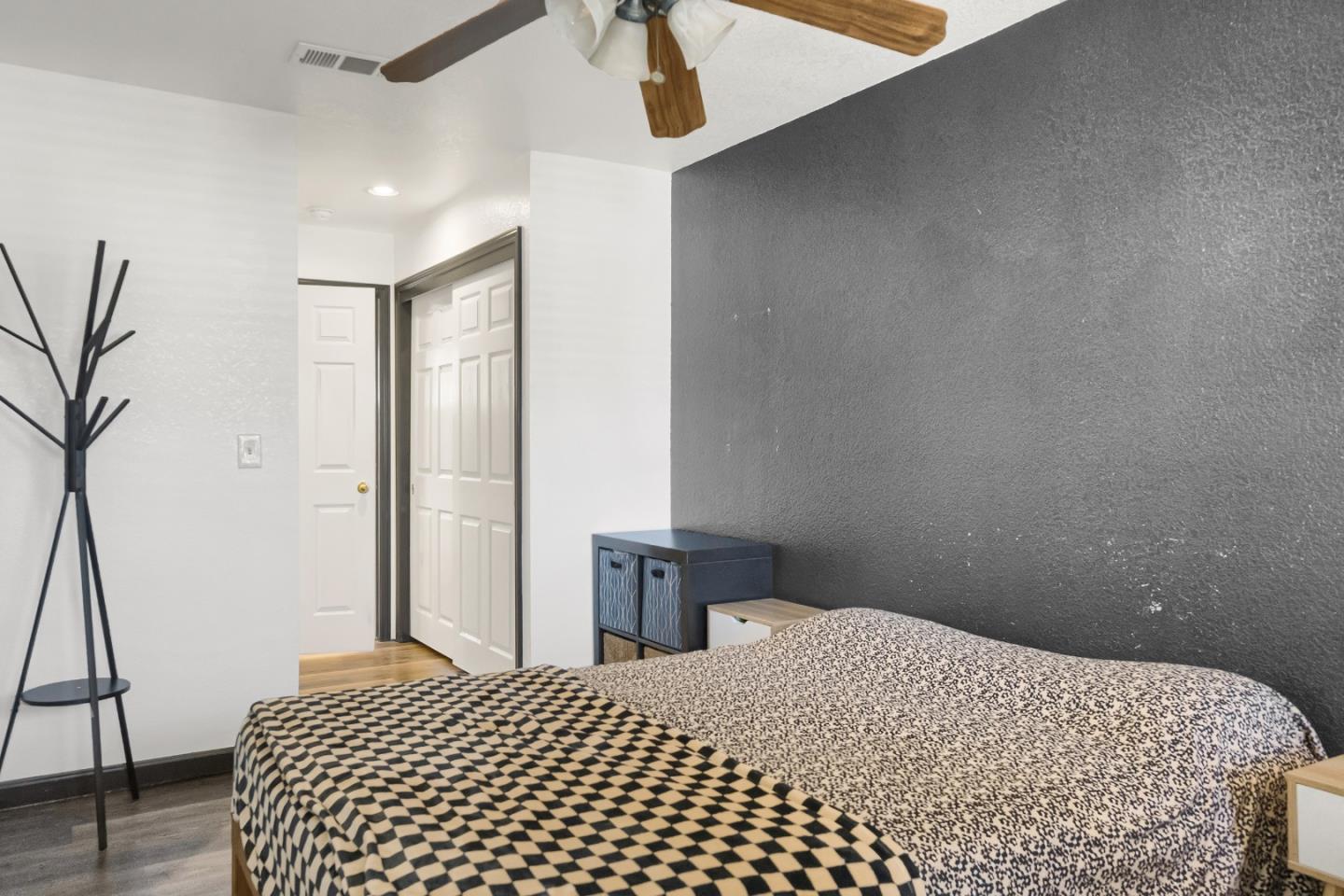 Detail Gallery Image 32 of 46 For 2808 Quest Ct, San Jose,  CA 95148 - 3 Beds | 2/1 Baths