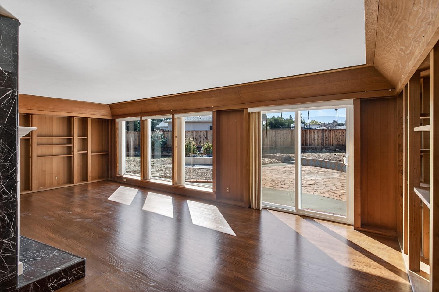 Detail Gallery Image 11 of 31 For 19150 Brookhaven Dr, Saratoga,  CA 95070 - 3 Beds | 2 Baths