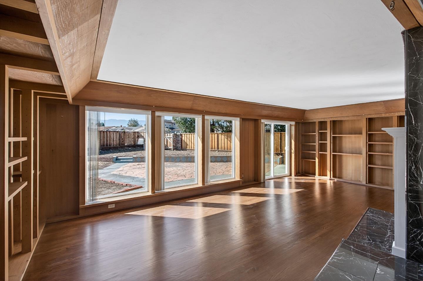 Detail Gallery Image 8 of 31 For 19150 Brookhaven Dr, Saratoga,  CA 95070 - 3 Beds | 2 Baths