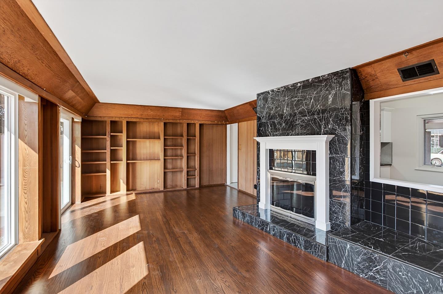 Detail Gallery Image 9 of 31 For 19150 Brookhaven Dr, Saratoga,  CA 95070 - 3 Beds | 2 Baths