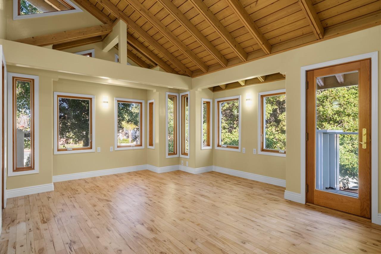 Detail Gallery Image 4 of 16 For 148 Kingsley Ave, Palo Alto,  CA 94301 - 7 Beds | 6/2 Baths