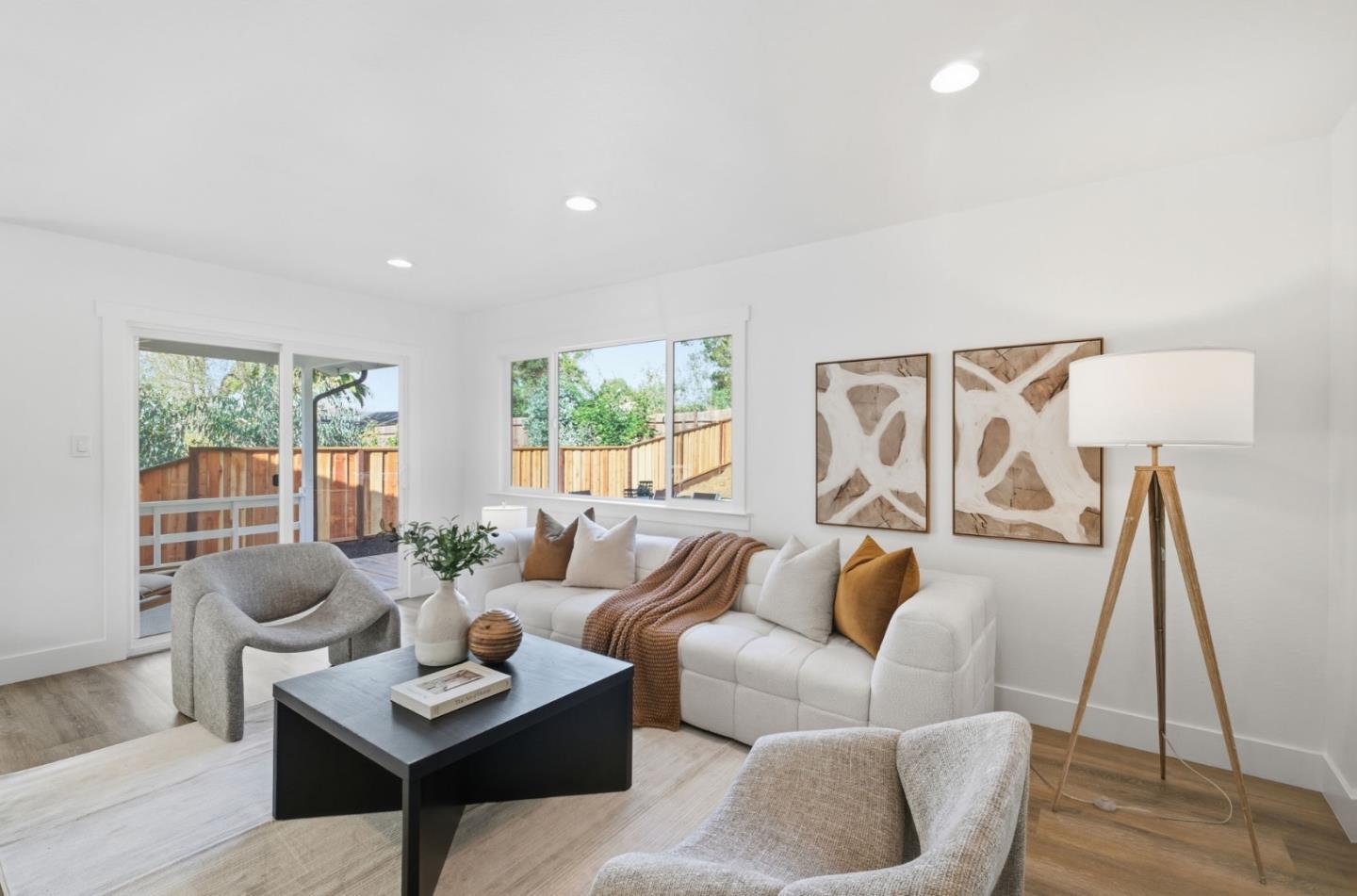 Detail Gallery Image 14 of 43 For 2478 Oakes Dr, Hayward,  CA 94542 - 3 Beds | 2 Baths