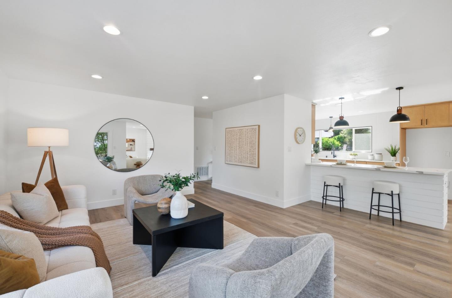 Detail Gallery Image 16 of 43 For 2478 Oakes Dr, Hayward,  CA 94542 - 3 Beds | 2 Baths