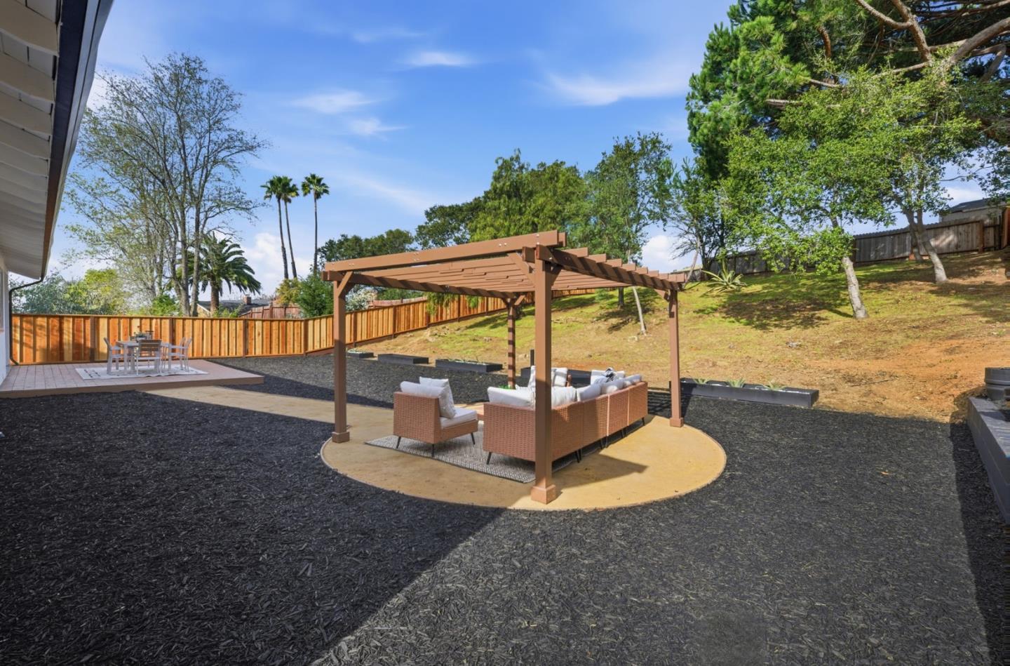 Detail Gallery Image 30 of 43 For 2478 Oakes Dr, Hayward,  CA 94542 - 3 Beds | 2 Baths