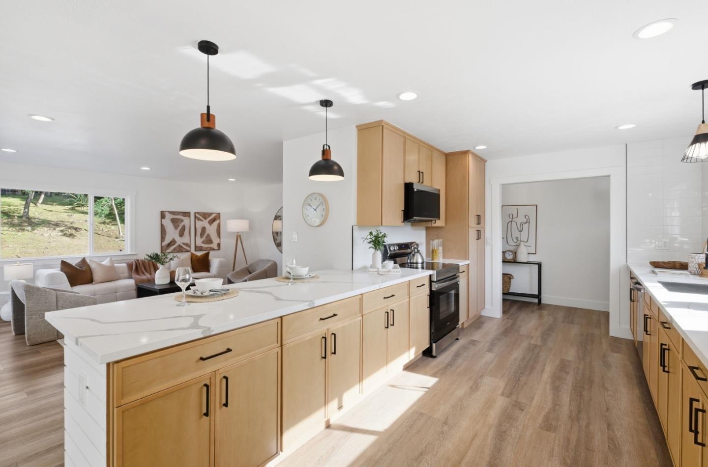 Detail Gallery Image 7 of 43 For 2478 Oakes Dr, Hayward,  CA 94542 - 3 Beds | 2 Baths