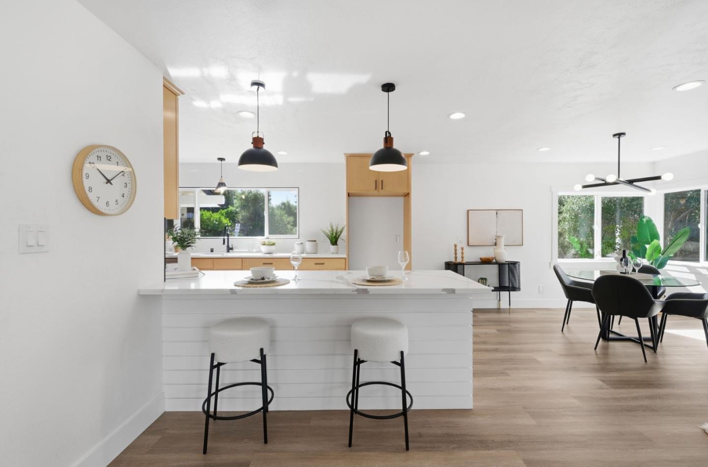 Detail Gallery Image 9 of 43 For 2478 Oakes Dr, Hayward,  CA 94542 - 3 Beds | 2 Baths