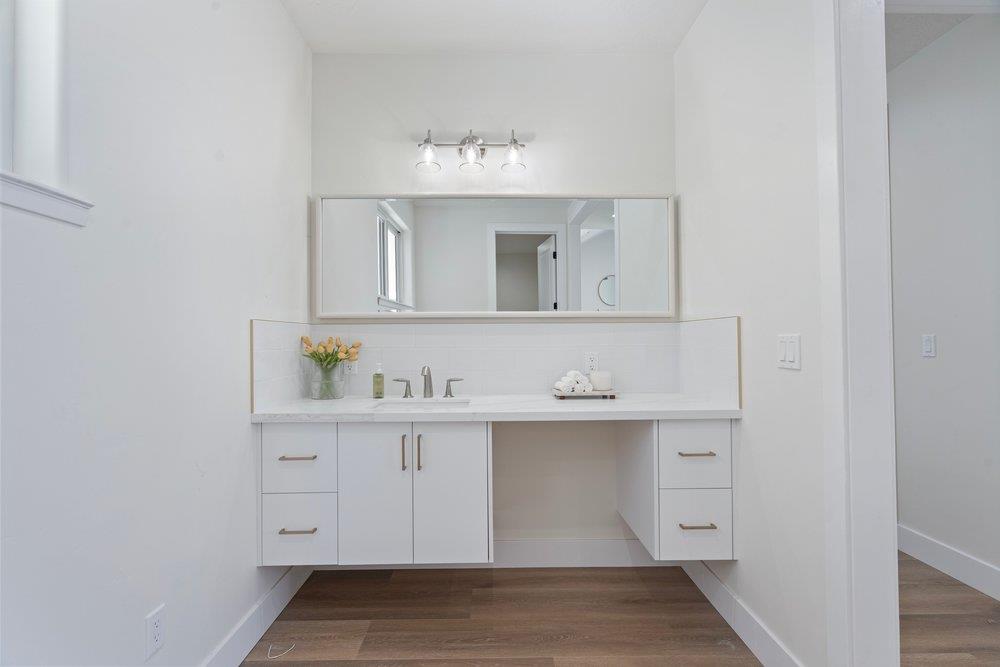 Detail Gallery Image 37 of 52 For 228 Pine Canyon Rd, Salinas,  CA 93908 - 3 Beds | 3/1 Baths