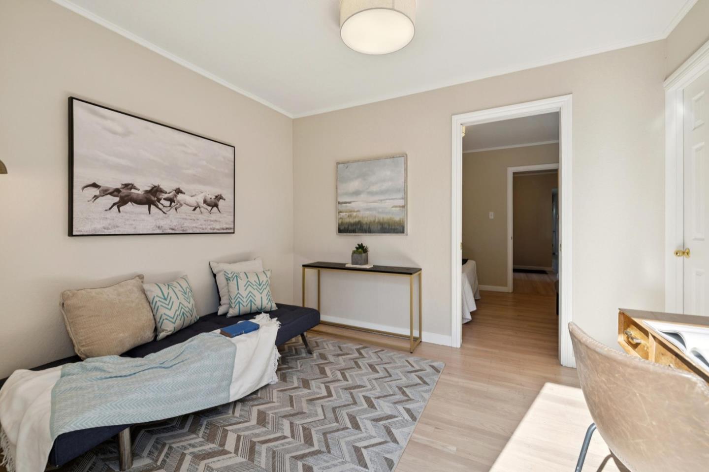 Detail Gallery Image 19 of 27 For 656 Magnolia Dr, San Mateo,  CA 94402 - 2 Beds | 2 Baths