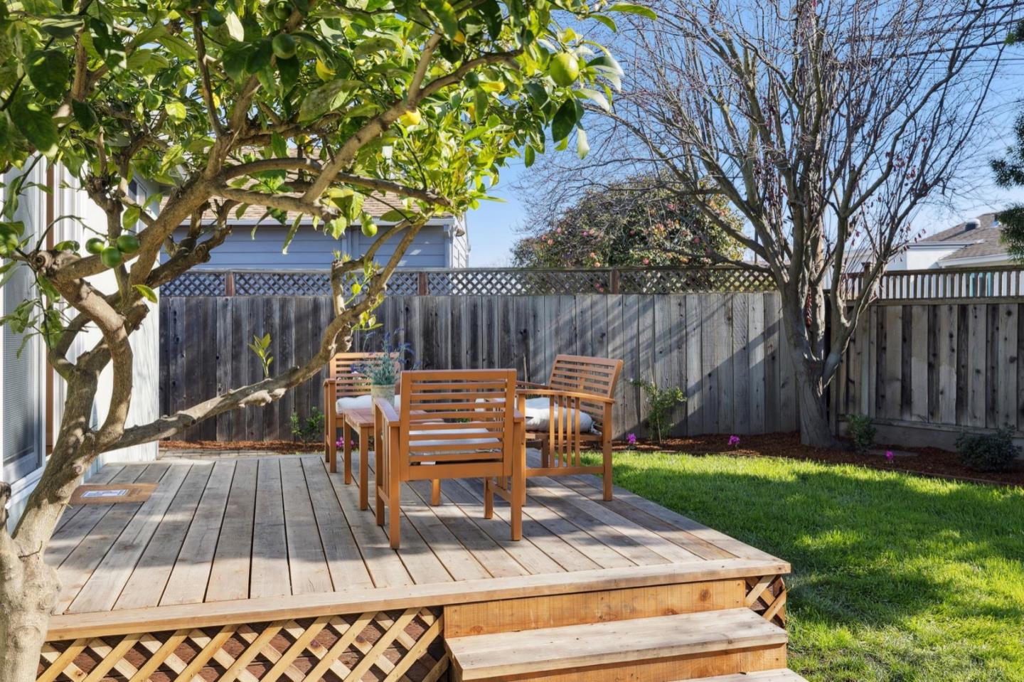 Detail Gallery Image 21 of 27 For 656 Magnolia Dr, San Mateo,  CA 94402 - 2 Beds | 2 Baths