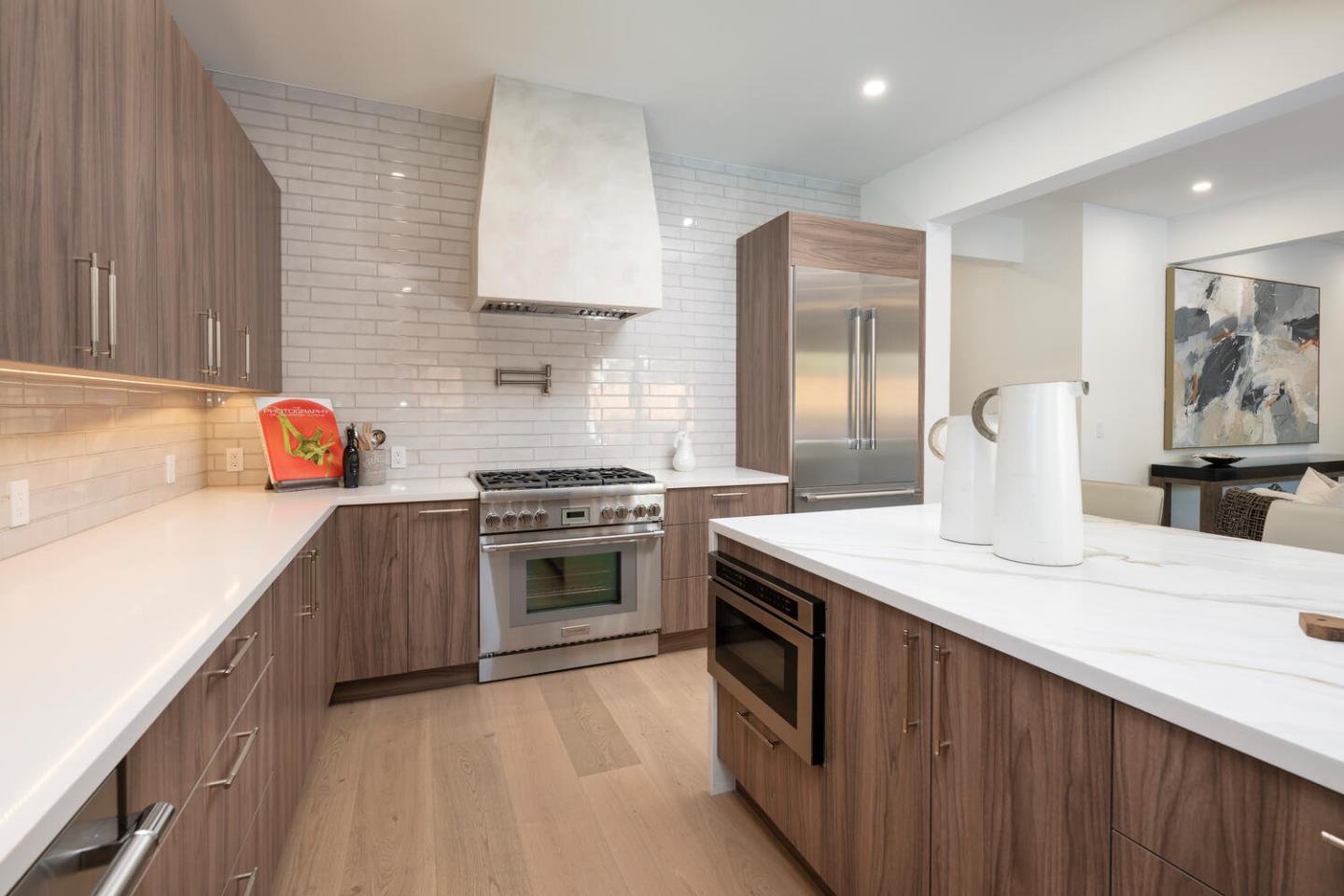 Detail Gallery Image 13 of 39 For 150 Clark Dr, San Mateo,  CA 94402 - 5 Beds | 5 Baths