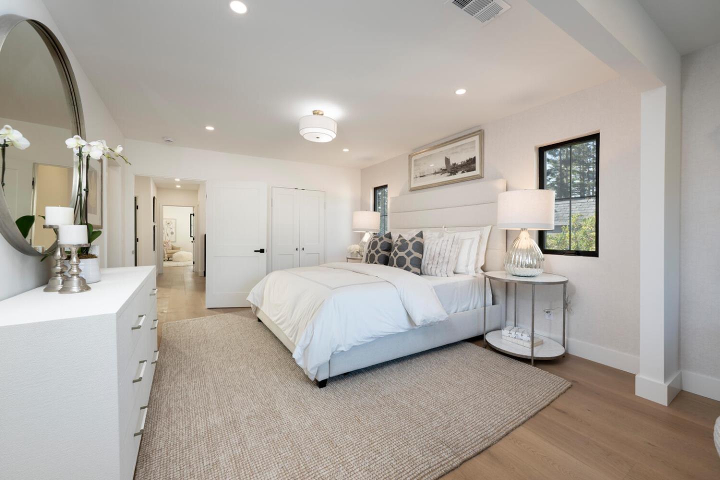 Detail Gallery Image 26 of 39 For 150 Clark Dr, San Mateo,  CA 94402 - 5 Beds | 5 Baths