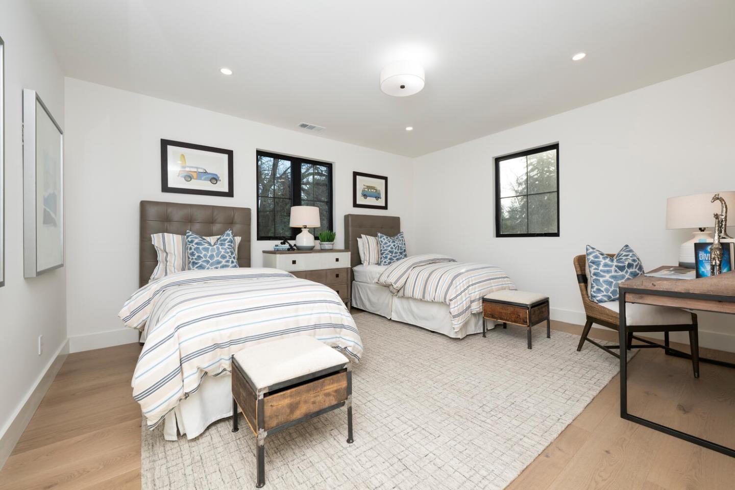 Detail Gallery Image 30 of 39 For 150 Clark Dr, San Mateo,  CA 94402 - 5 Beds | 5 Baths