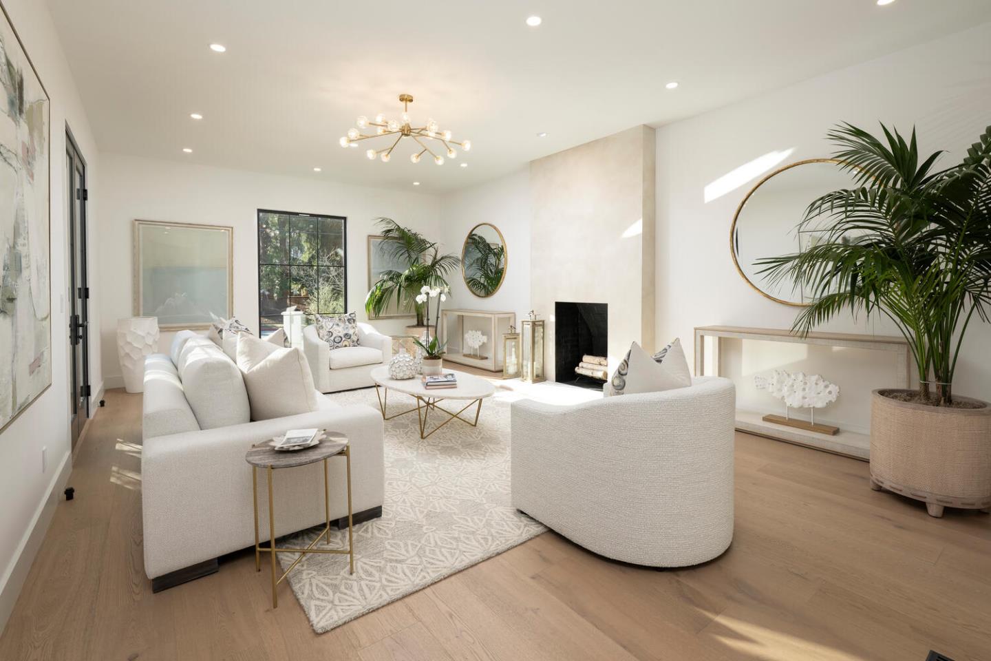 Detail Gallery Image 5 of 39 For 150 Clark Dr, San Mateo,  CA 94402 - 5 Beds | 5 Baths