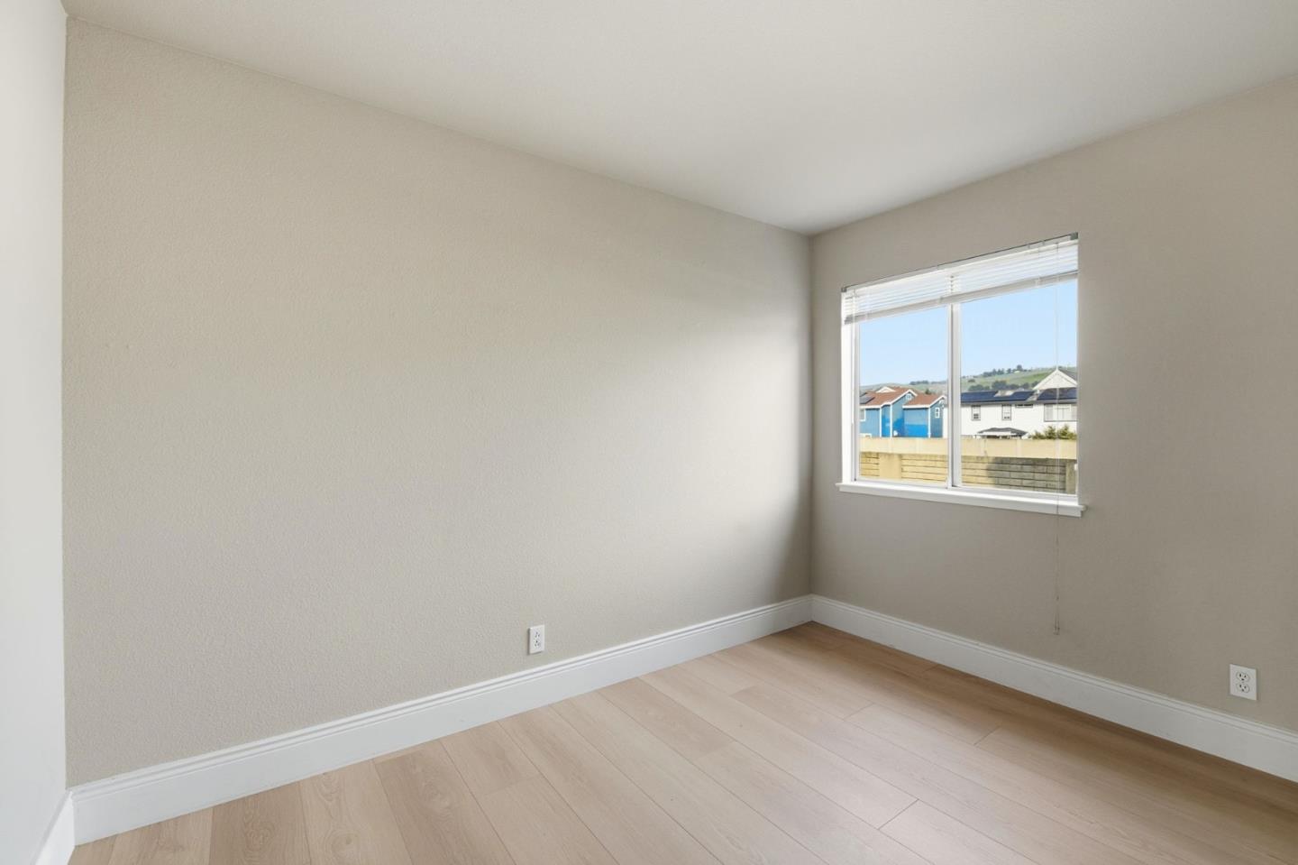 Detail Gallery Image 21 of 42 For 29026 Hillview St, Hayward,  CA 94544 - 4 Beds | 3 Baths