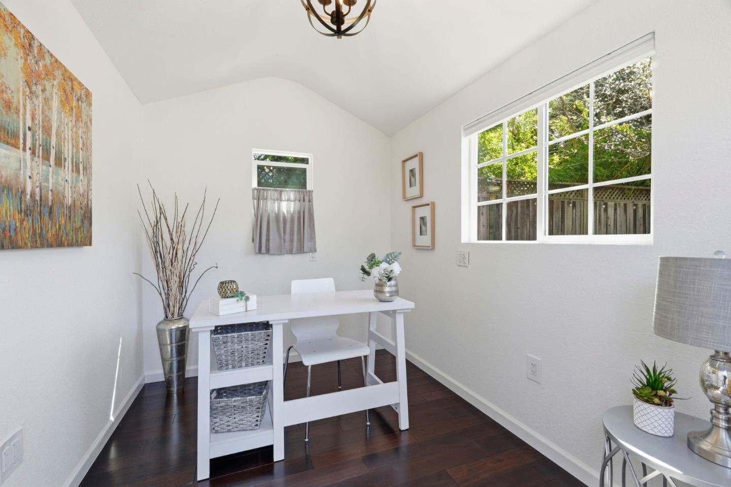 Detail Gallery Image 12 of 16 For 252 Vineyard Dr, San Jose,  CA 95119 - 4 Beds | 2 Baths
