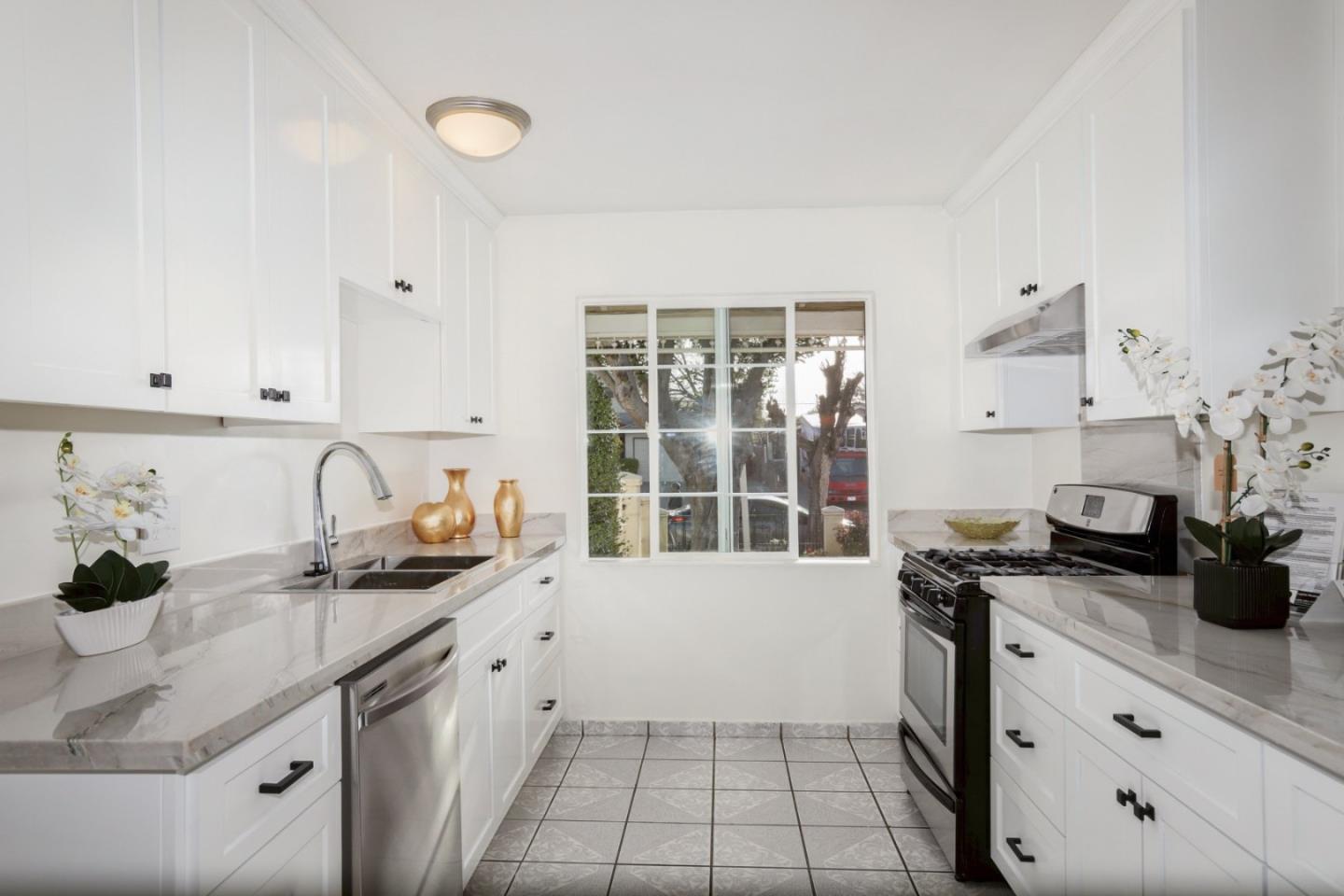 Detail Gallery Image 13 of 46 For 4461 Lullaby, San Jose,  CA 95111 - 3 Beds | 2 Baths