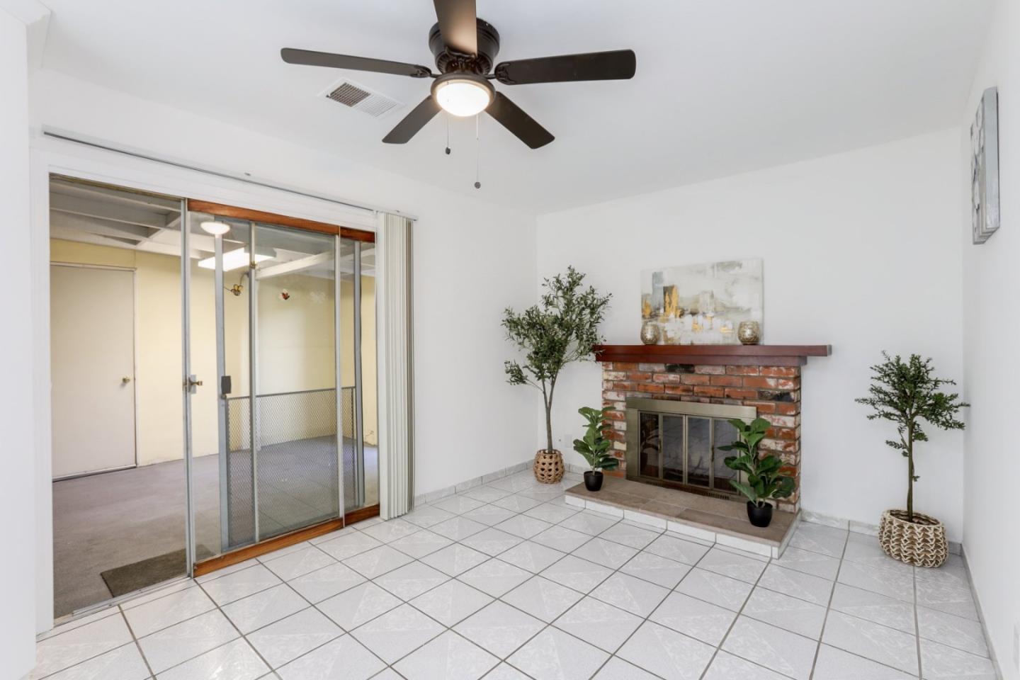 Detail Gallery Image 17 of 46 For 4461 Lullaby, San Jose,  CA 95111 - 3 Beds | 2 Baths