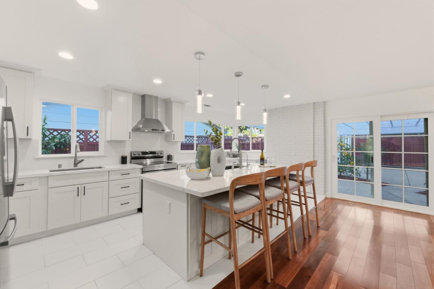 Detail Gallery Image 17 of 57 For 3104 San Andreas Dr, Union City,  CA 94587 - 4 Beds | 3/1 Baths