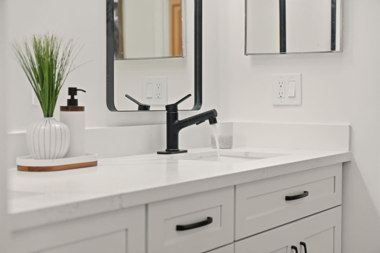 Detail Gallery Image 38 of 57 For 3104 San Andreas Dr, Union City,  CA 94587 - 4 Beds | 3/1 Baths