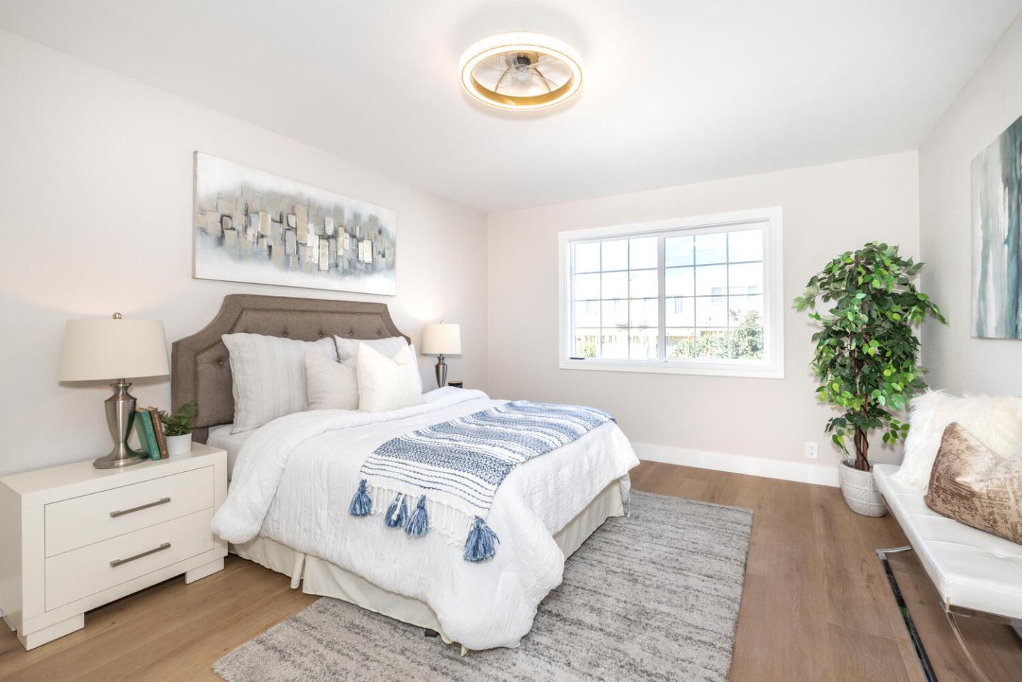 Detail Gallery Image 16 of 43 For 24 Tomaso Ct, San Francisco,  CA 94134 - 4 Beds | 2 Baths