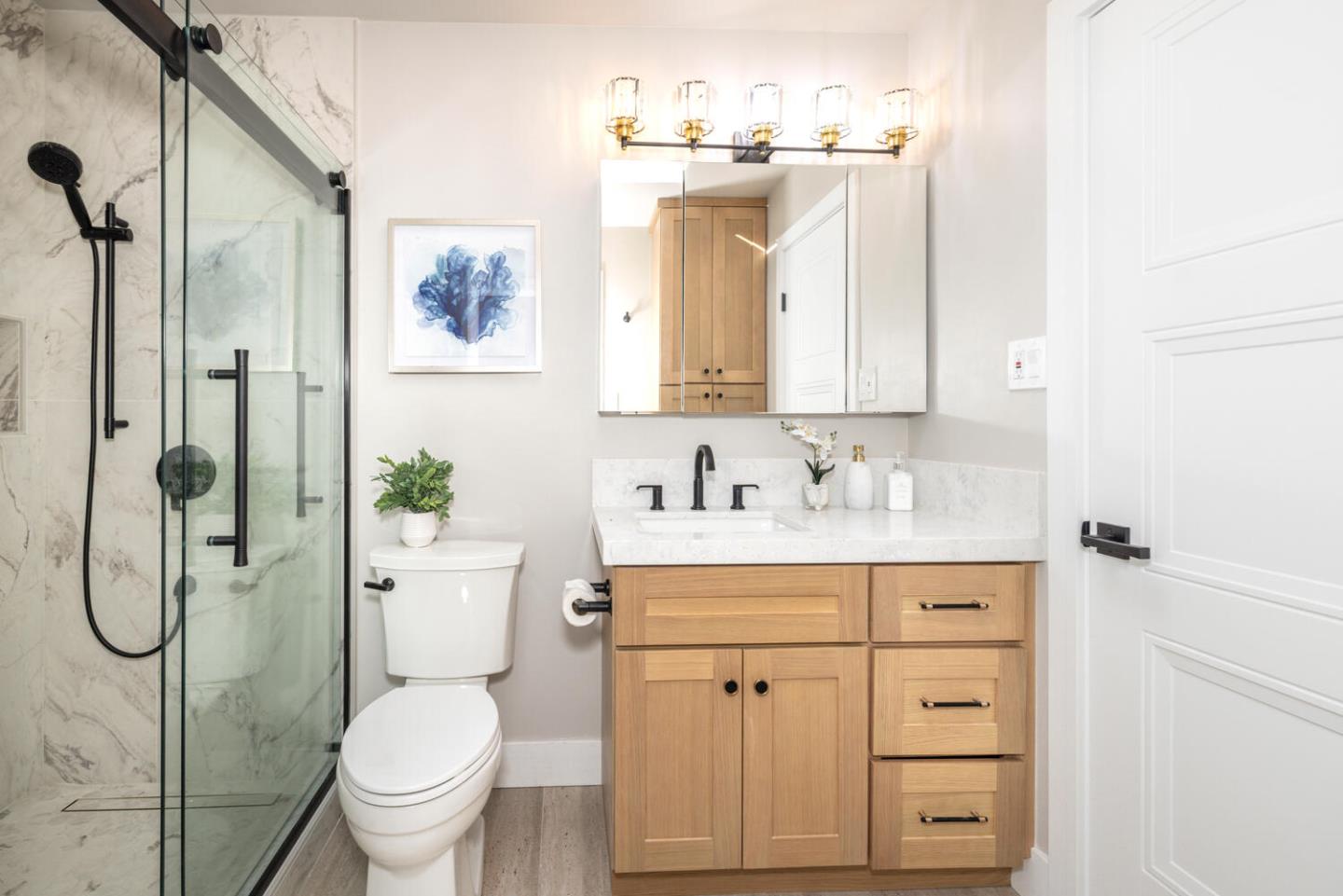 Detail Gallery Image 20 of 43 For 24 Tomaso Ct, San Francisco,  CA 94134 - 4 Beds | 2 Baths