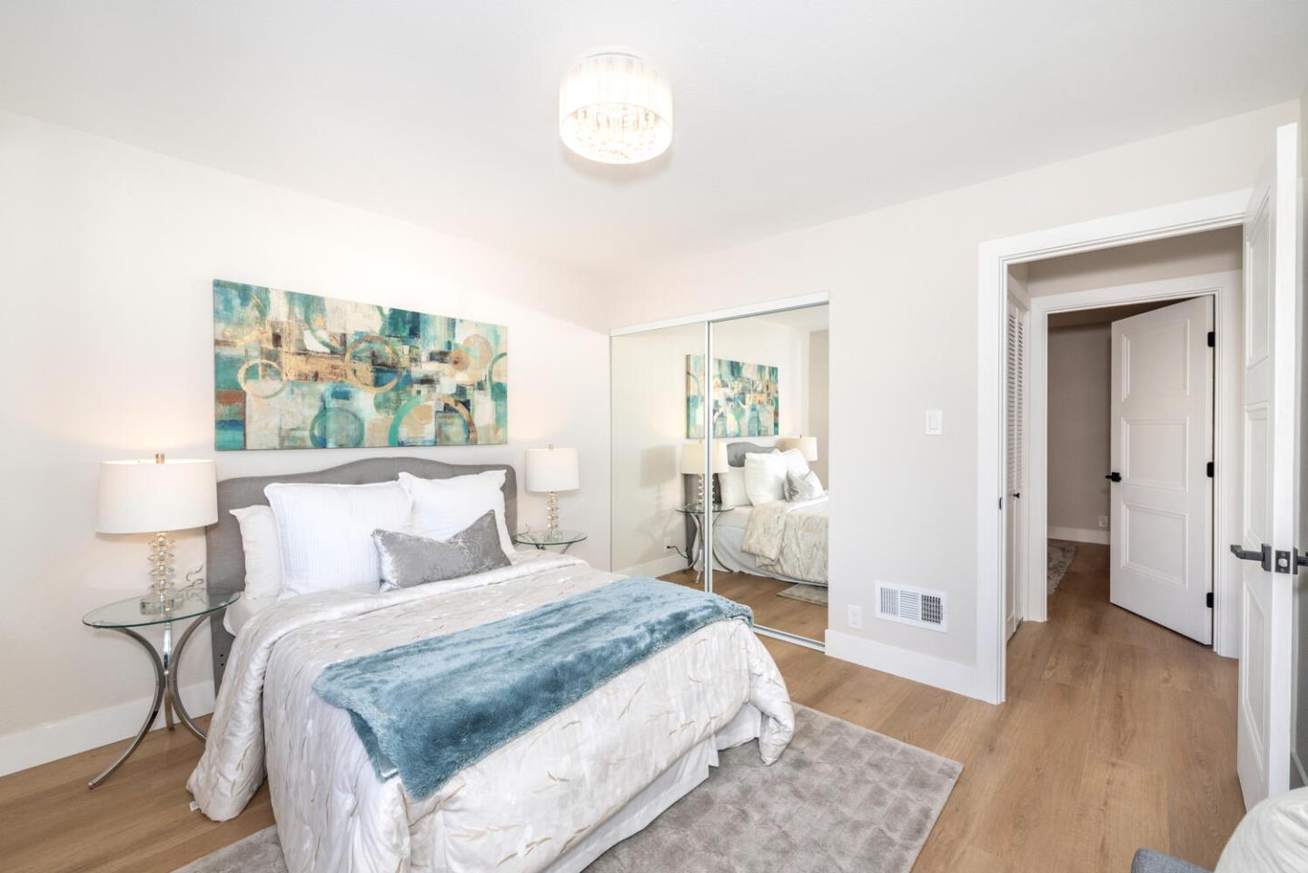 Detail Gallery Image 22 of 43 For 24 Tomaso Ct, San Francisco,  CA 94134 - 4 Beds | 2 Baths