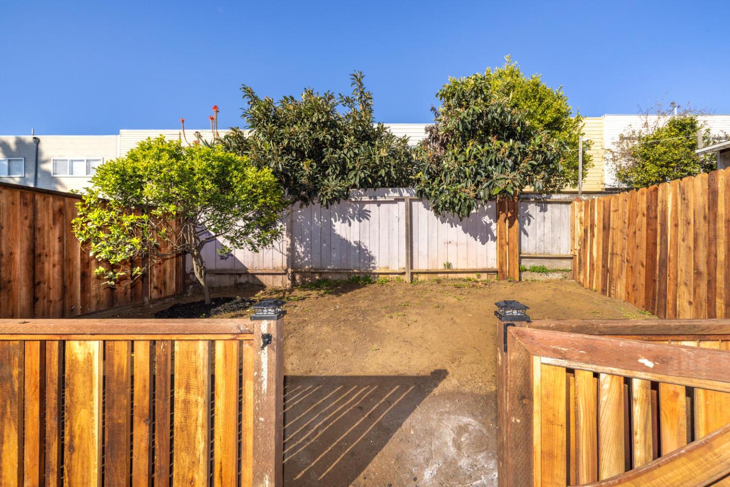 Detail Gallery Image 40 of 43 For 24 Tomaso Ct, San Francisco,  CA 94134 - 4 Beds | 2 Baths