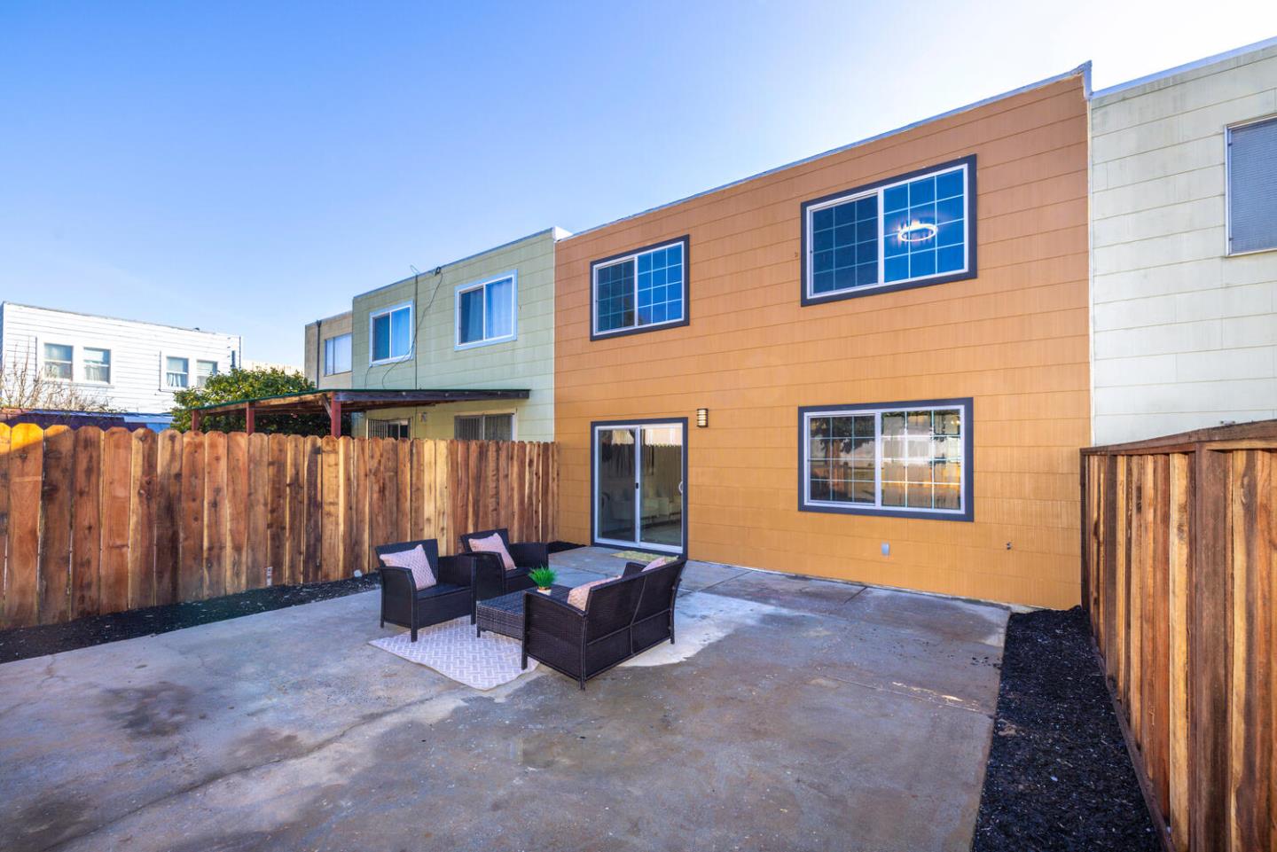 Detail Gallery Image 41 of 43 For 24 Tomaso Ct, San Francisco,  CA 94134 - 4 Beds | 2 Baths