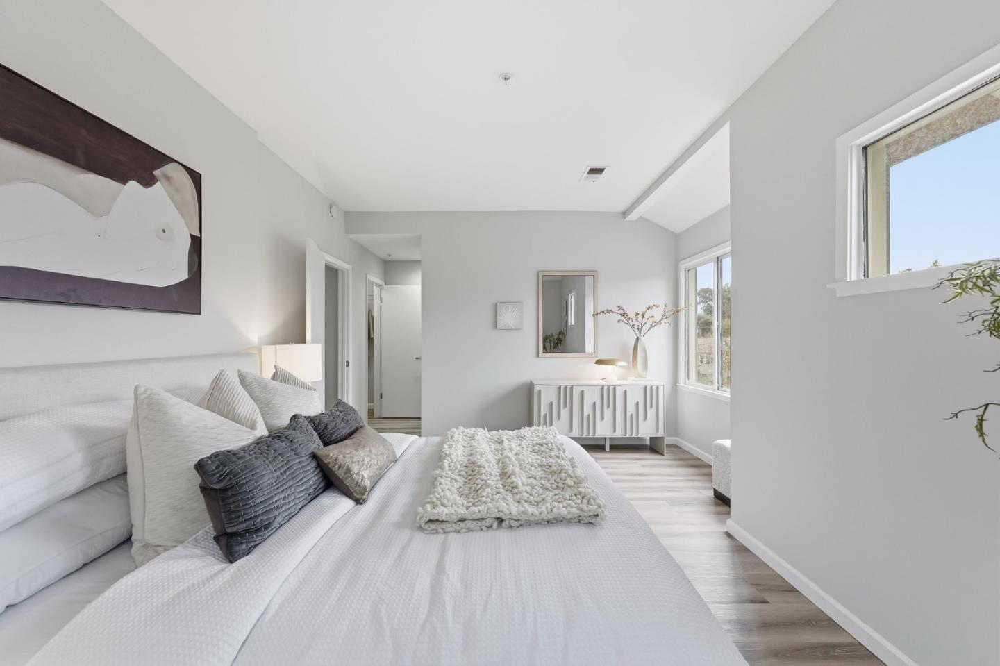 Detail Gallery Image 15 of 37 For 25 Mcaker Ct #103,  San Mateo,  CA 94403 - 3 Beds | 2/1 Baths