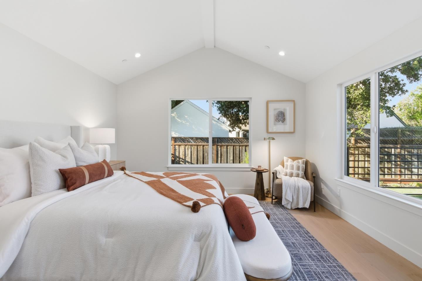 Detail Gallery Image 23 of 53 For 1531 Lorraine Ave, San Mateo,  CA 94401 - 4 Beds | 3 Baths