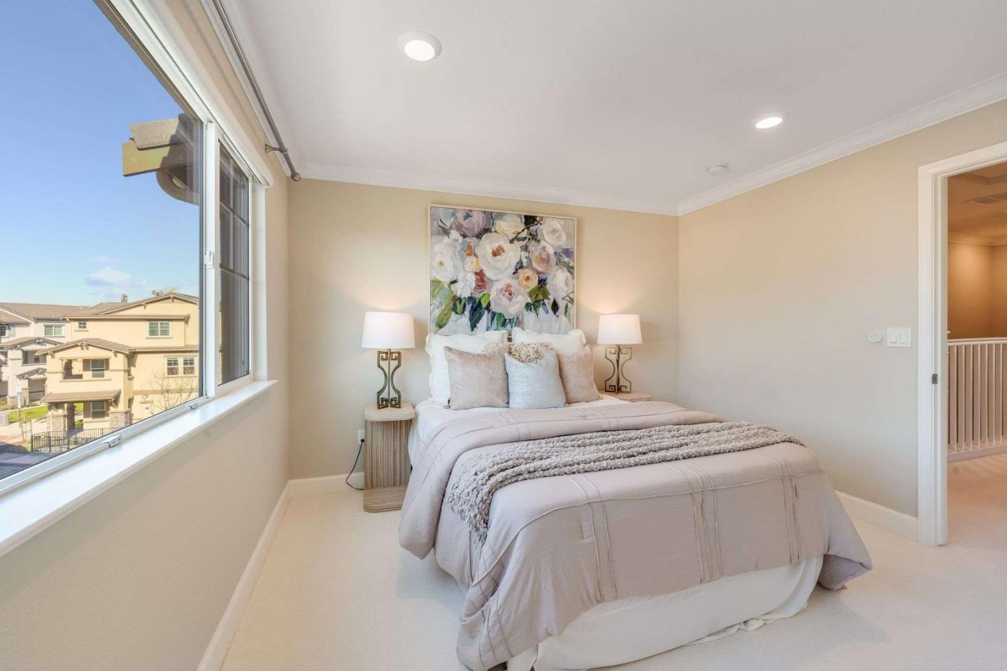 Detail Gallery Image 18 of 23 For 245 Spring Harvest Rd, Hayward,  CA 94544 - 3 Beds | 3 Baths