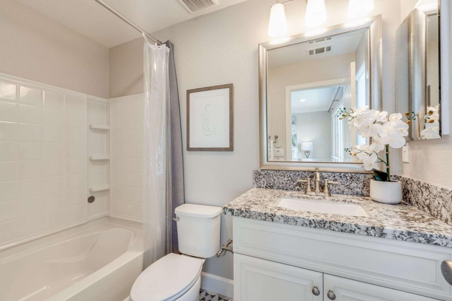 Detail Gallery Image 21 of 23 For 245 Spring Harvest Rd, Hayward,  CA 94544 - 3 Beds | 3 Baths