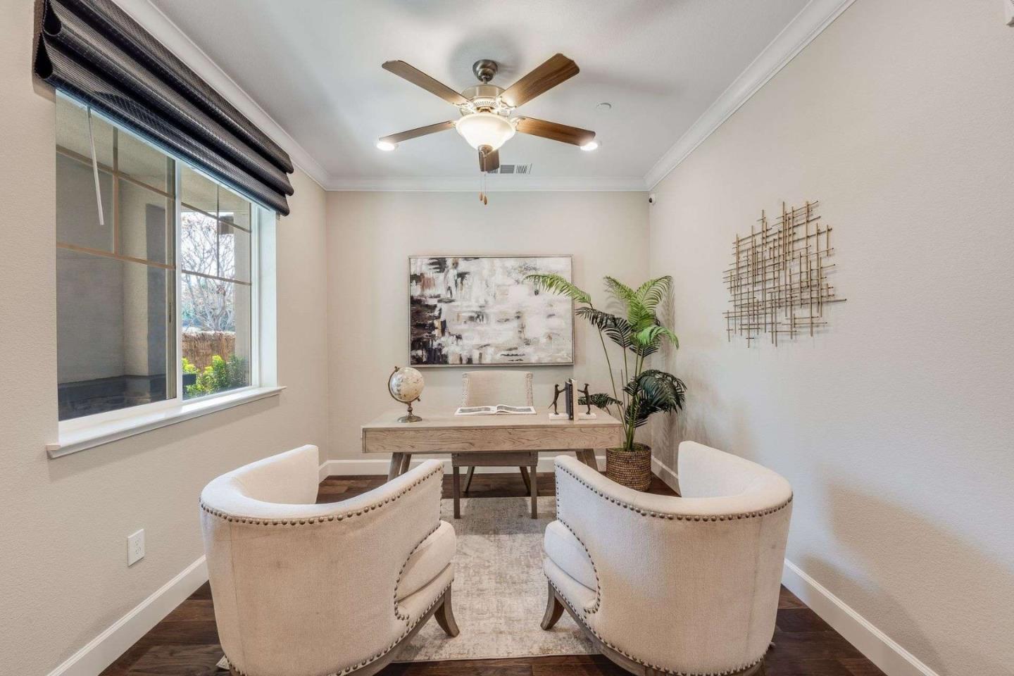 Detail Gallery Image 3 of 23 For 245 Spring Harvest Rd, Hayward,  CA 94544 - 3 Beds | 3 Baths