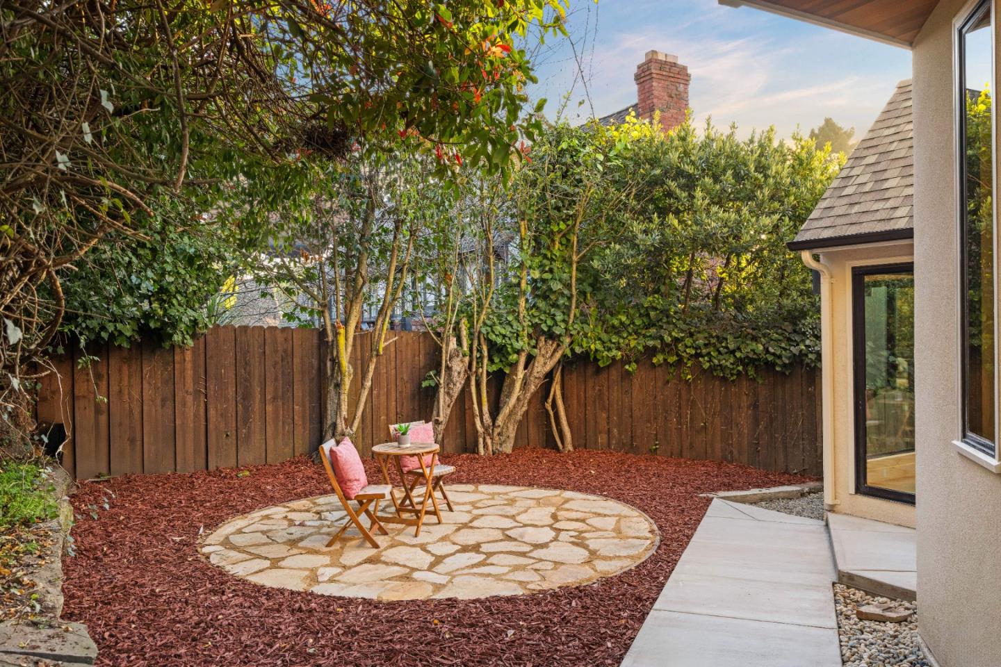 Detail Gallery Image 40 of 41 For 770 Santa Barbara Rd, Berkeley,  CA 94707 - 5 Beds | 3/1 Baths