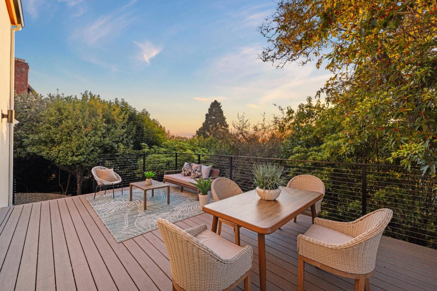 Detail Gallery Image 6 of 41 For 770 Santa Barbara Rd, Berkeley,  CA 94707 - 5 Beds | 3/1 Baths