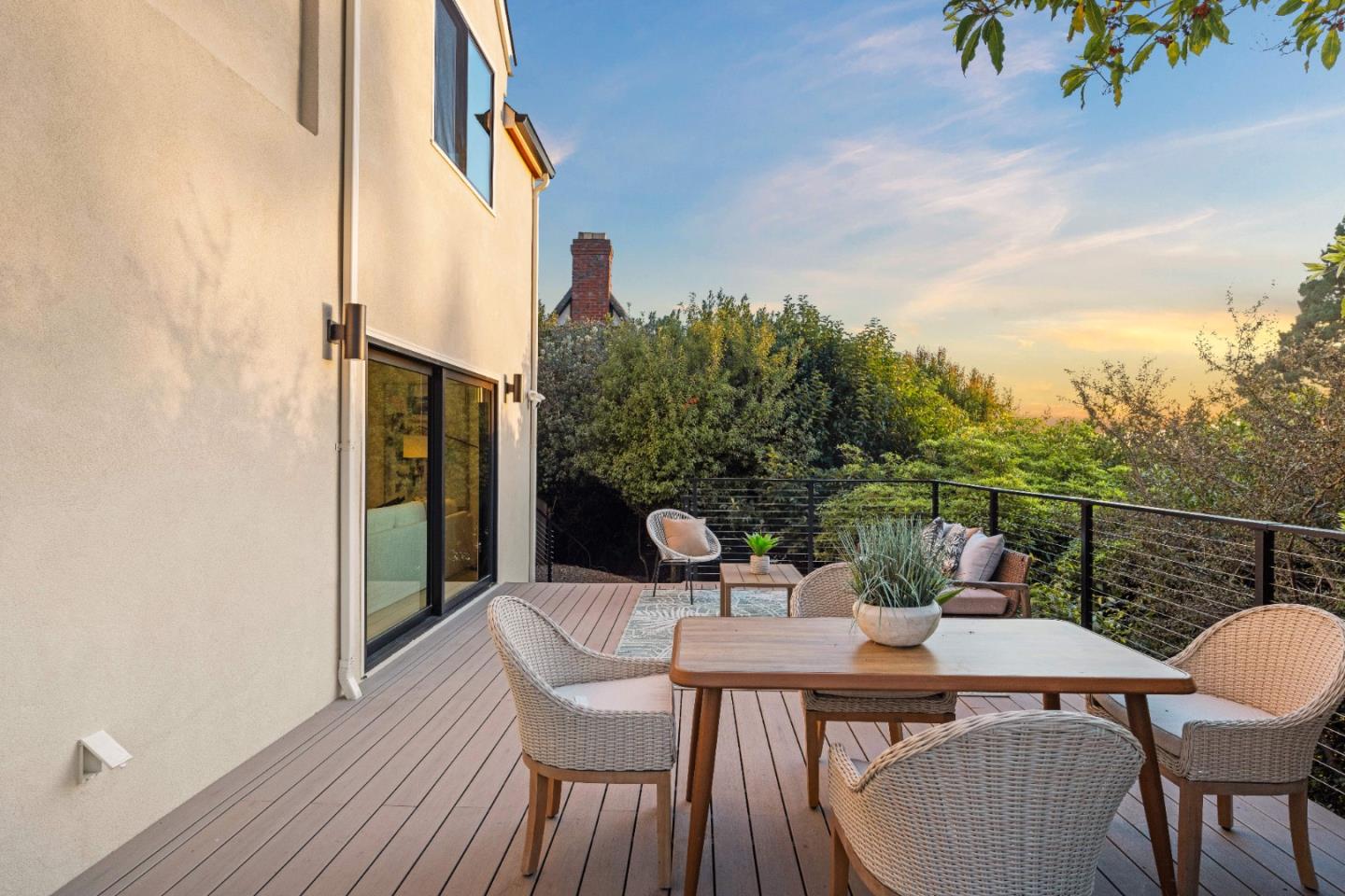 Detail Gallery Image 7 of 41 For 770 Santa Barbara Rd, Berkeley,  CA 94707 - 5 Beds | 3/1 Baths