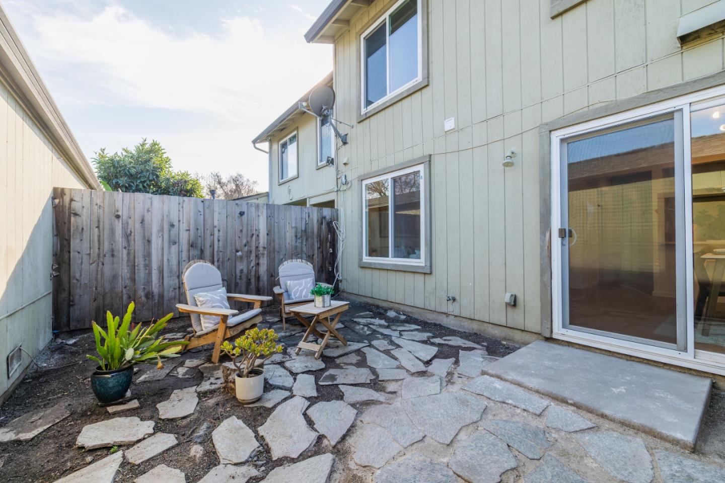 Detail Gallery Image 22 of 30 For 2005 Quadros Ln, San Jose,  CA 95131 - 4 Beds | 1/1 Baths