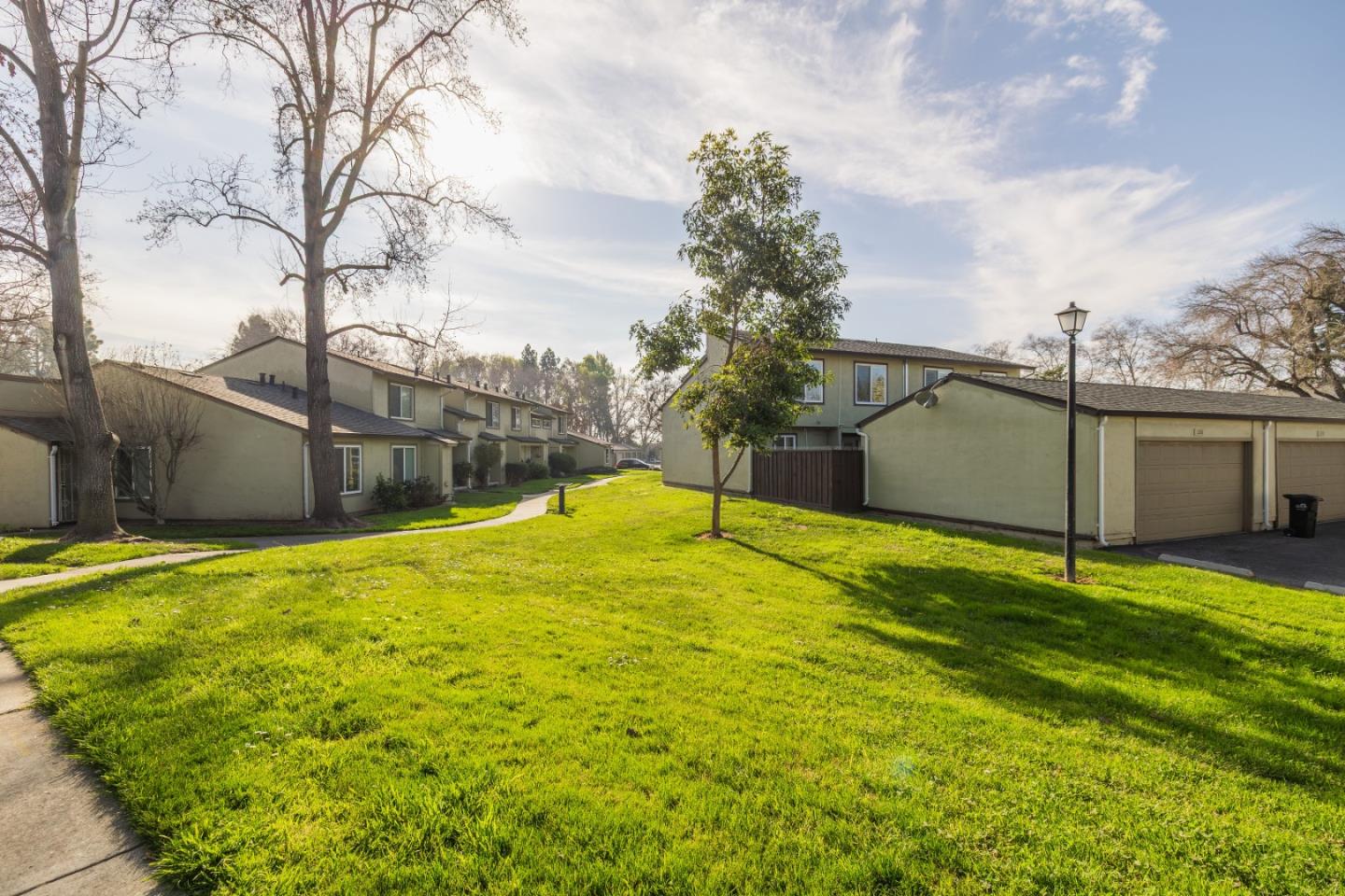 Detail Gallery Image 28 of 30 For 2005 Quadros Ln, San Jose,  CA 95131 - 4 Beds | 1/1 Baths