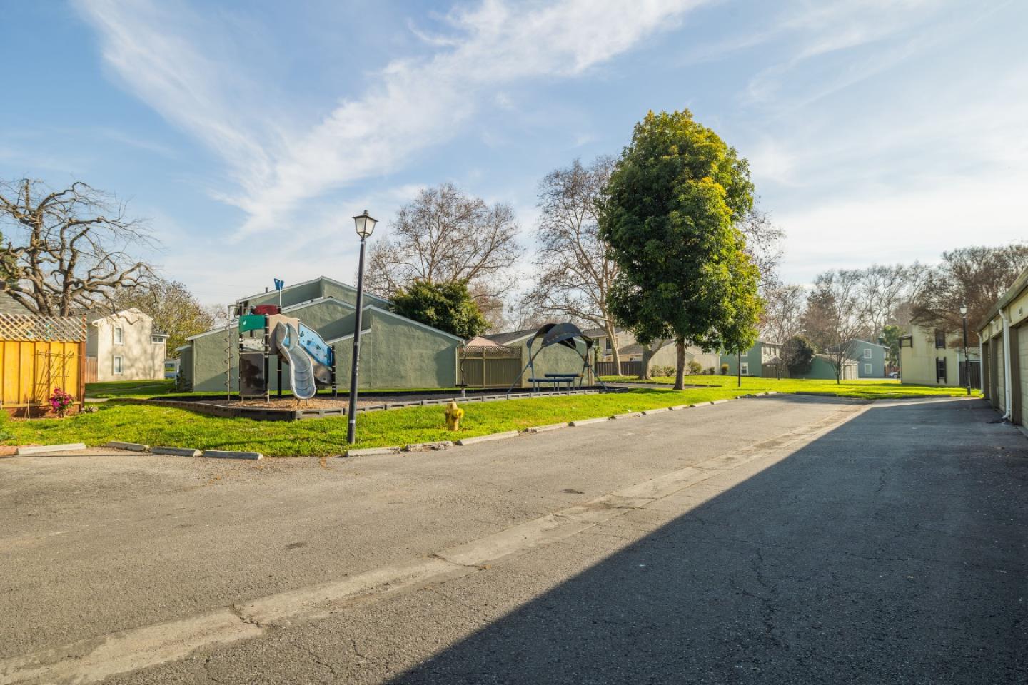 Detail Gallery Image 30 of 30 For 2005 Quadros Ln, San Jose,  CA 95131 - 4 Beds | 1/1 Baths