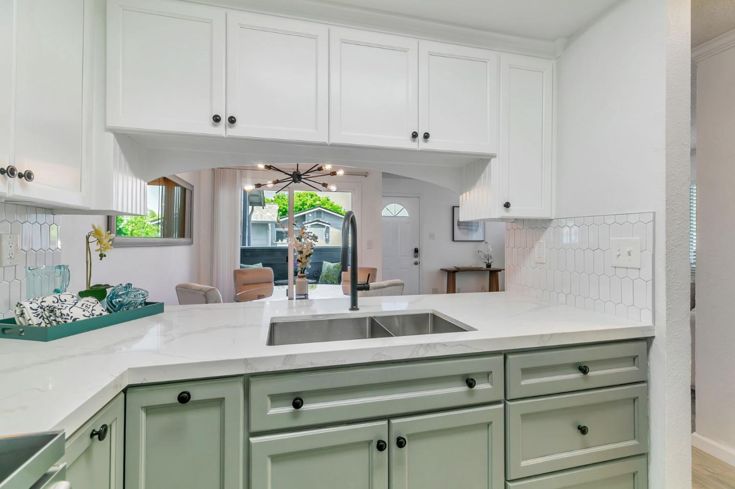 Detail Gallery Image 14 of 30 For 523 Sieber Pl, San Jose,  CA 95111 - 2 Beds | 1 Baths