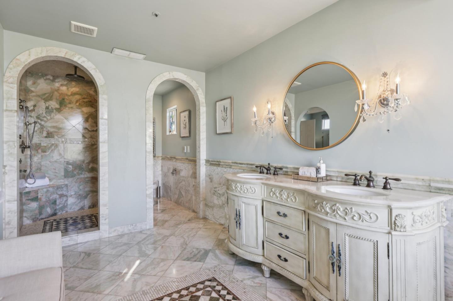 Detail Gallery Image 32 of 41 For 17864 Holiday Dr, Morgan Hill,  CA 95037 - 4 Beds | 3/1 Baths