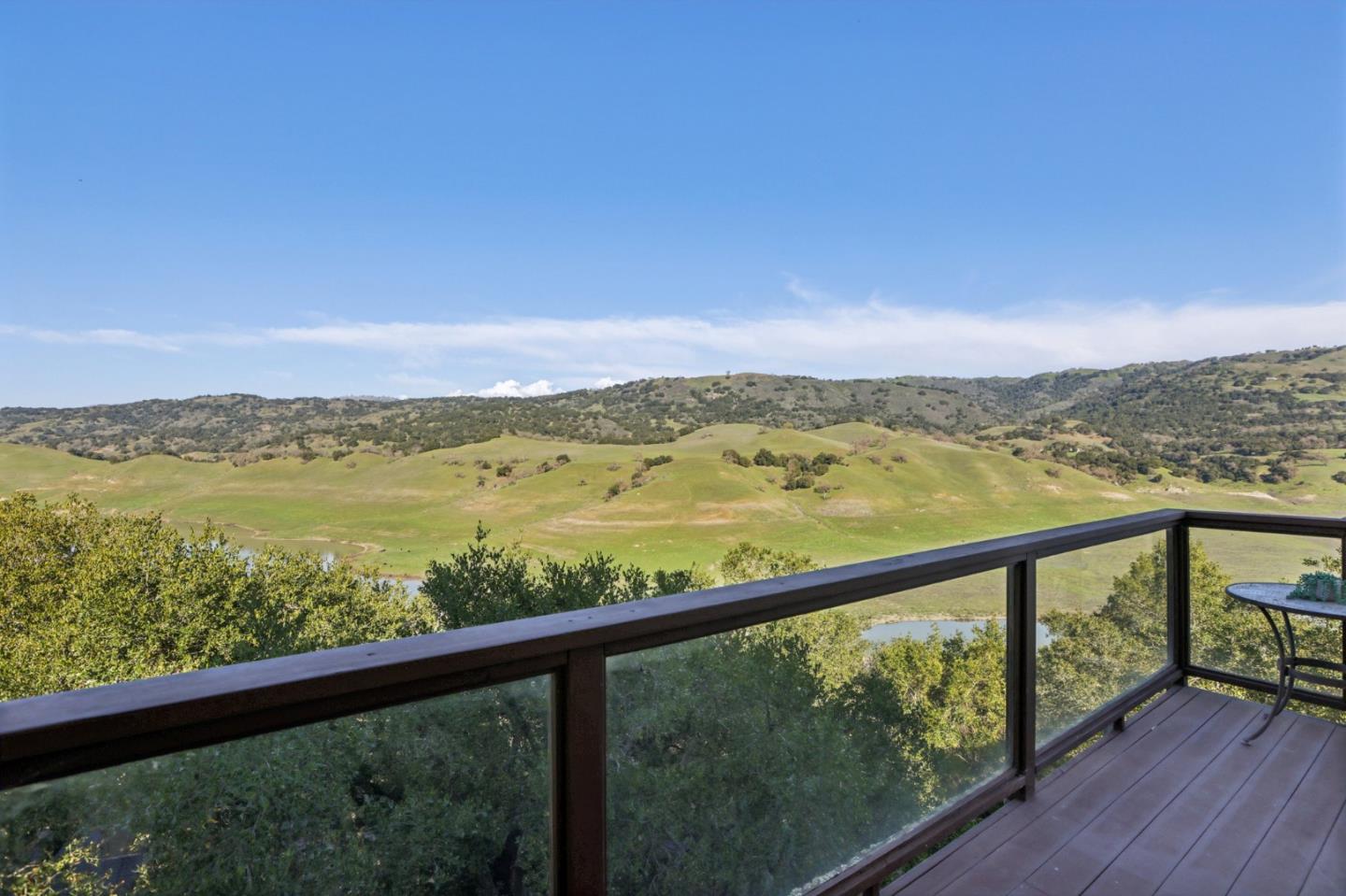 Detail Gallery Image 34 of 41 For 17864 Holiday Dr, Morgan Hill,  CA 95037 - 4 Beds | 3/1 Baths