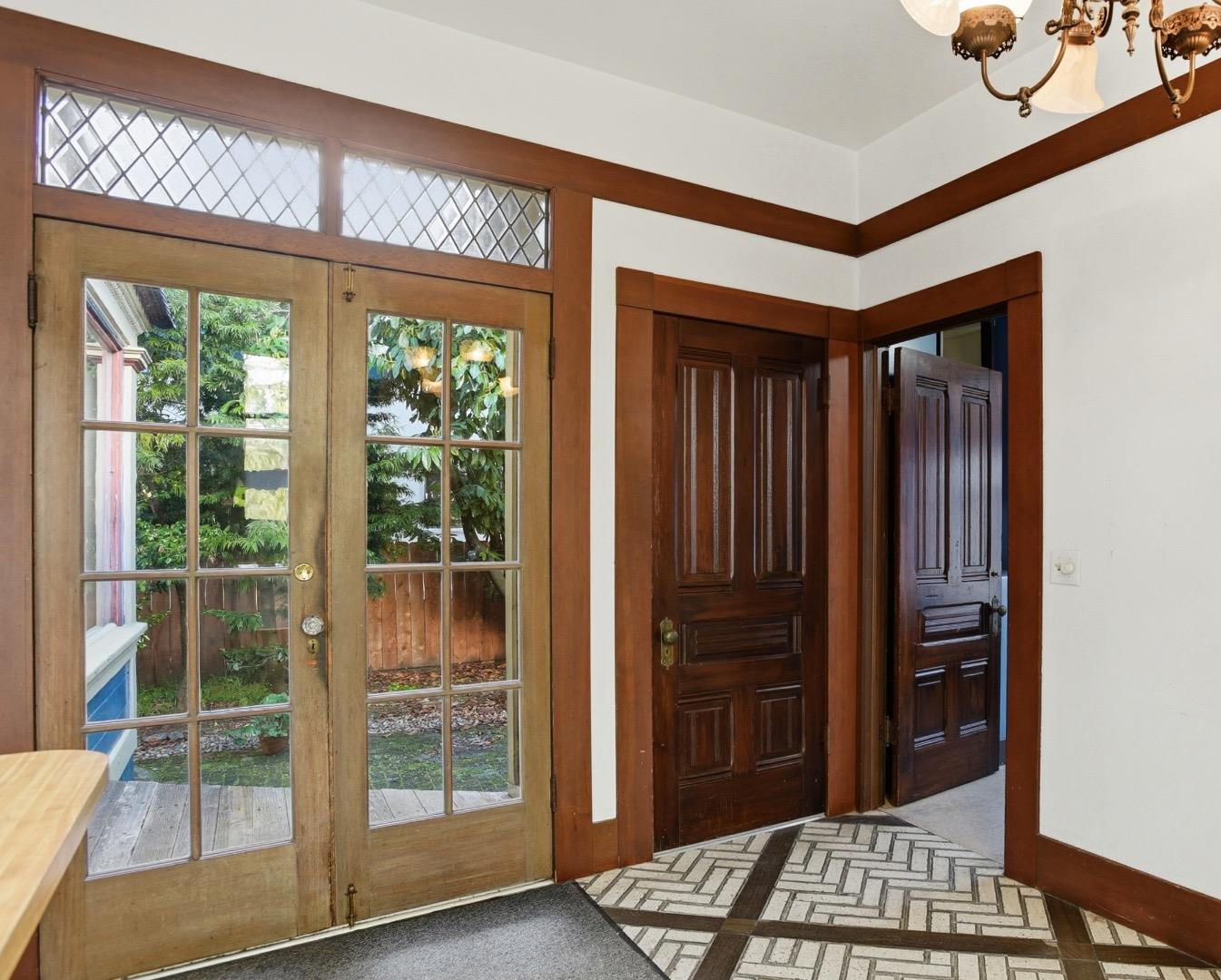 Detail Gallery Image 19 of 60 For 137 Elm St, San Mateo,  CA 94401 - 4 Beds | 3 Baths