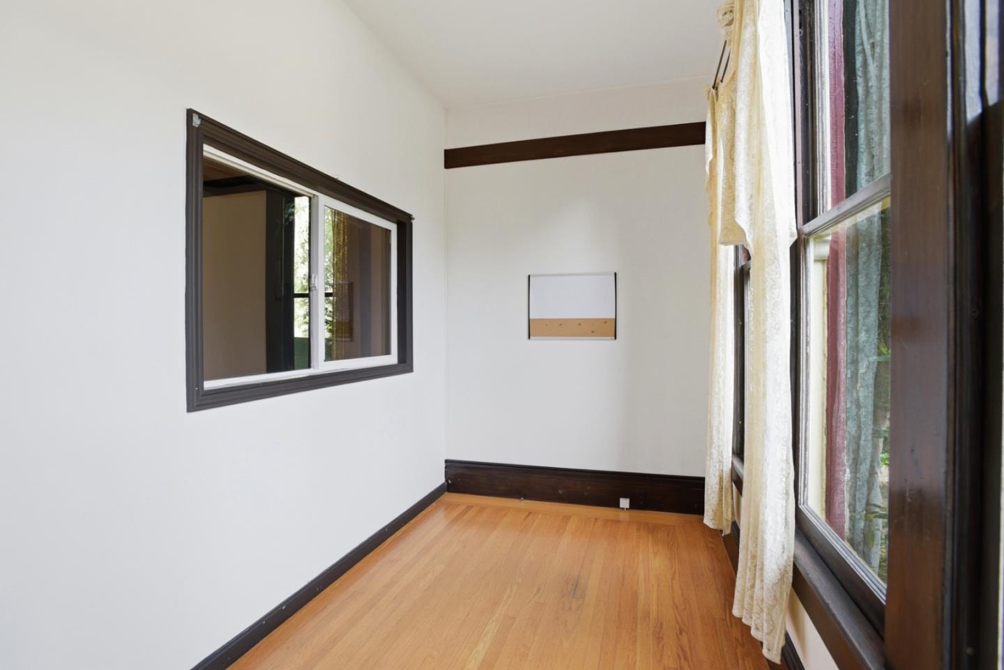 Detail Gallery Image 34 of 60 For 137 Elm St, San Mateo,  CA 94401 - 4 Beds | 3 Baths