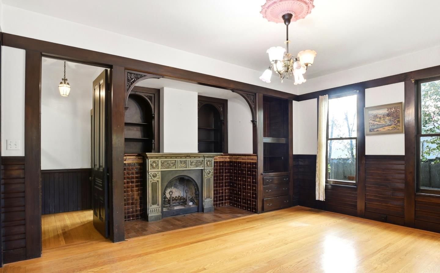 Detail Gallery Image 5 of 60 For 137 Elm St, San Mateo,  CA 94401 - 4 Beds | 3 Baths