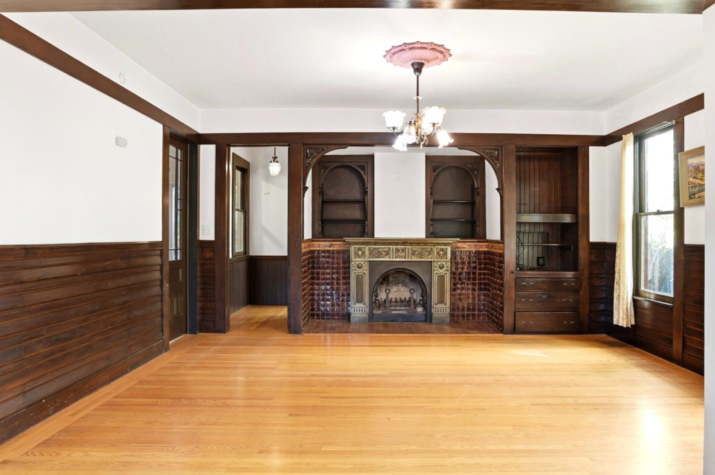 Detail Gallery Image 9 of 60 For 137 Elm St, San Mateo,  CA 94401 - 4 Beds | 3 Baths